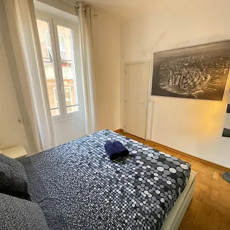 Apartment Renting - Grimaldi - Place Heart Of Golden Square - Ac - Fully Equipped